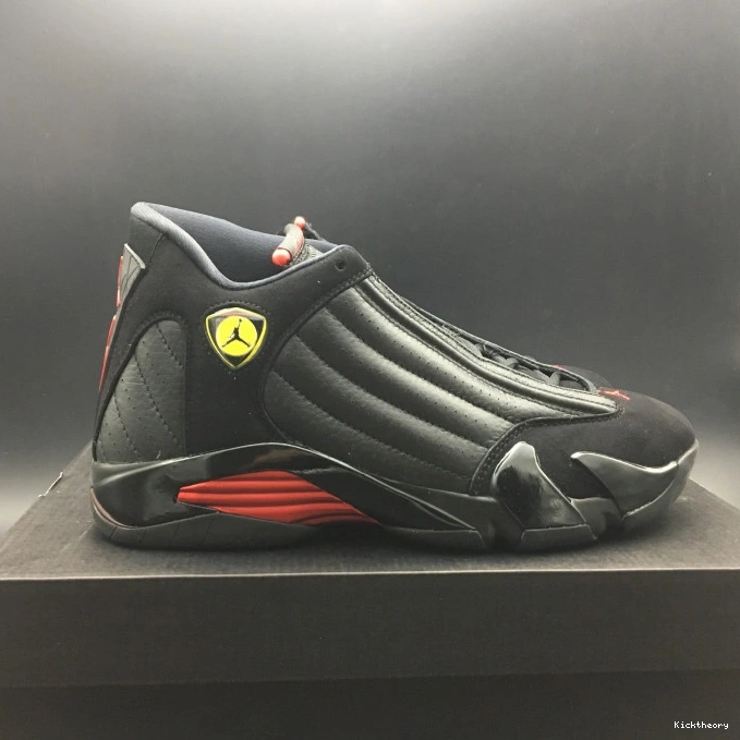 Kick Theory (2018) 14 Air Jordan Retro Last 487471-003 Shot 0806